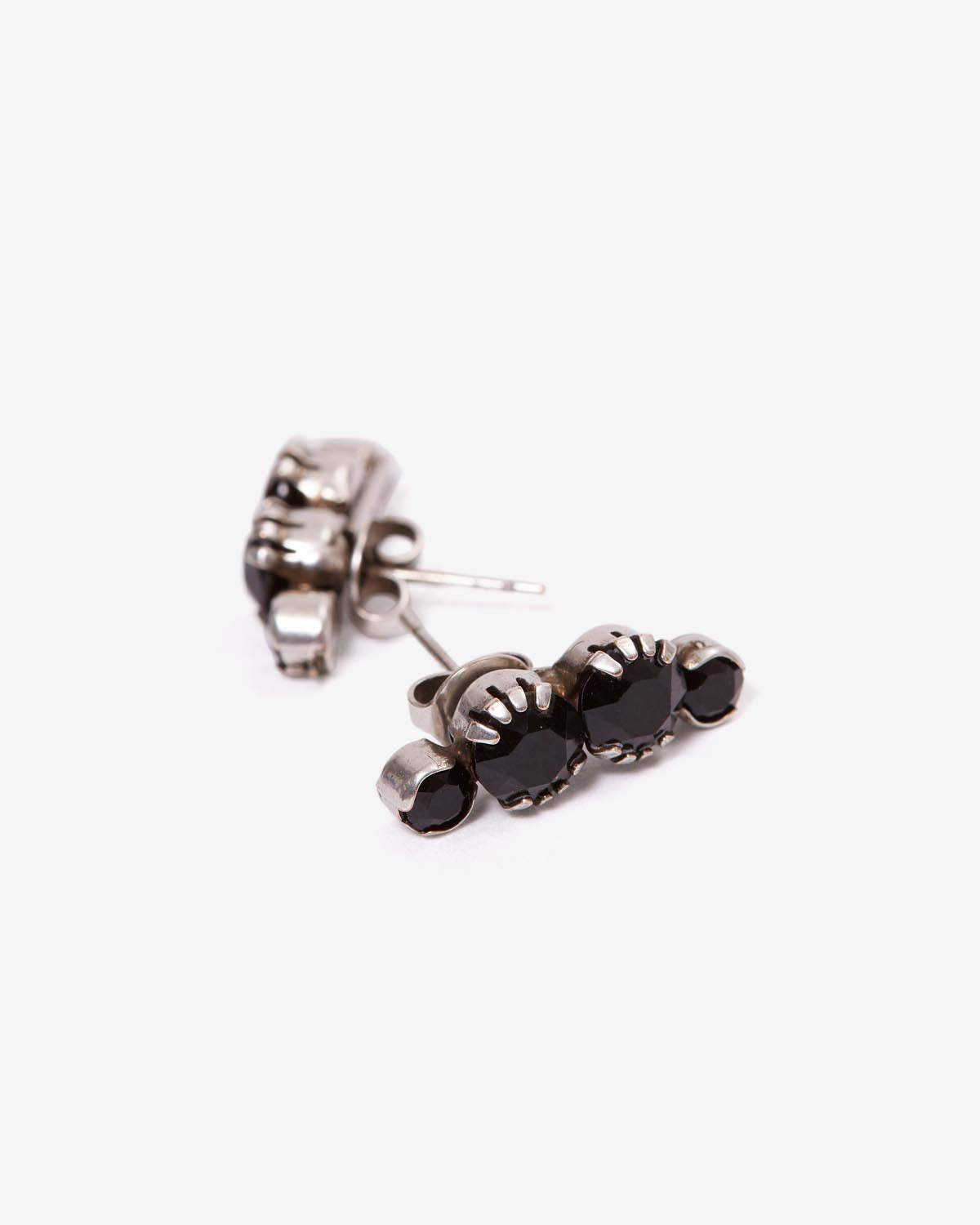 A wild shore イヤリング Woman Black and silver 1